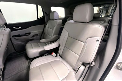 2022 GMC Acadia SLT