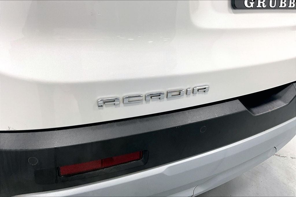 2022 GMC Acadia SLT