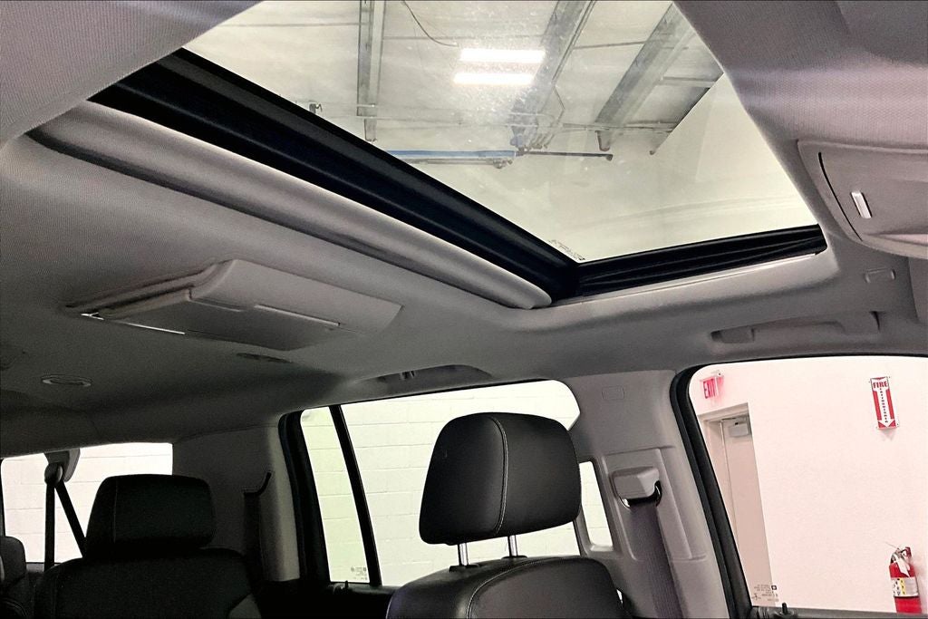 2017 GMC Yukon XL SLT