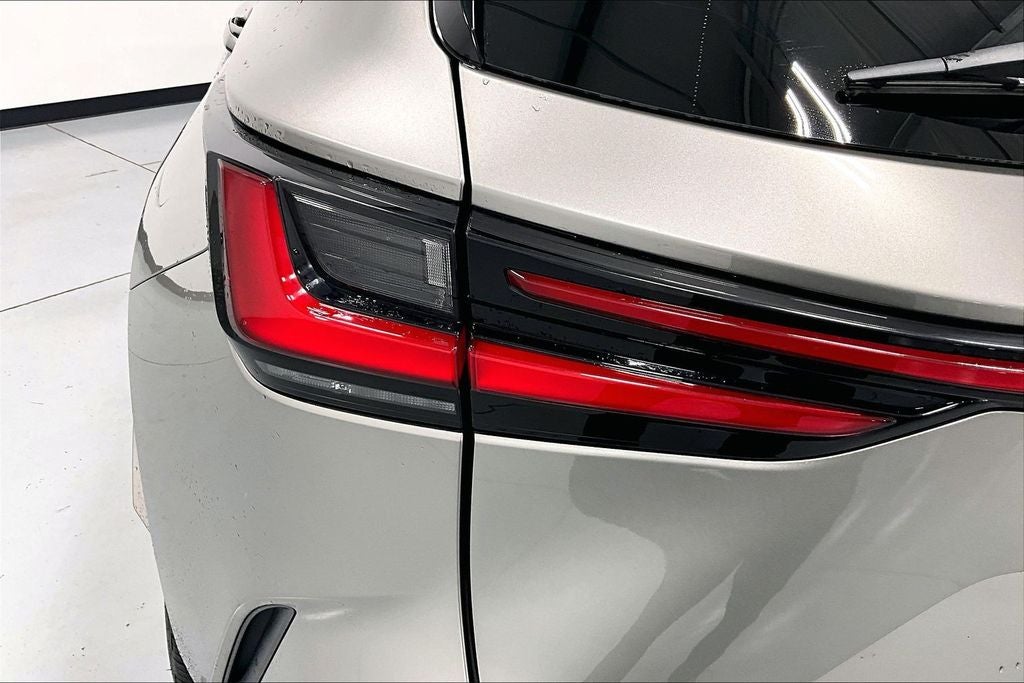 2023 Lexus NX 350 F SPORT Handling