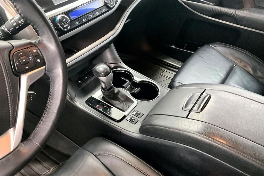 2015 Toyota Highlander XLE V6