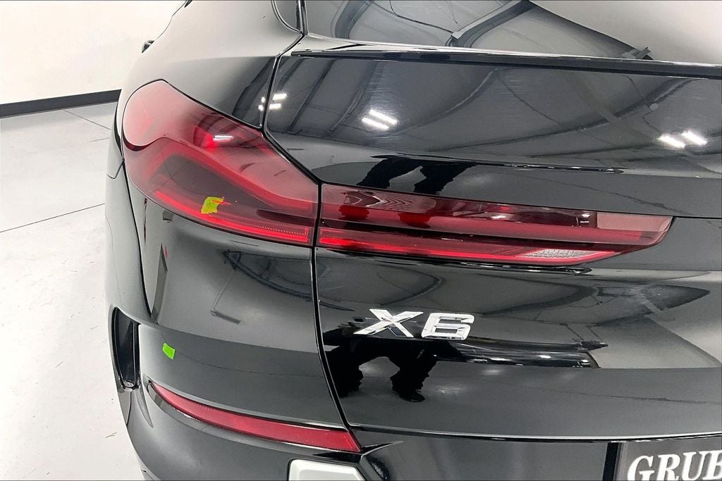 2022 BMW X6 xDrive40i