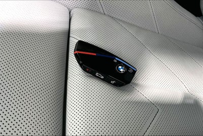 2024 BMW XM Base