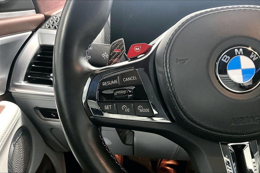 2024 BMW XM Base