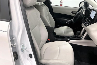 2024 Toyota Corolla Cross L