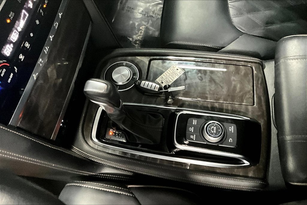 2023 Nissan Armada Platinum
