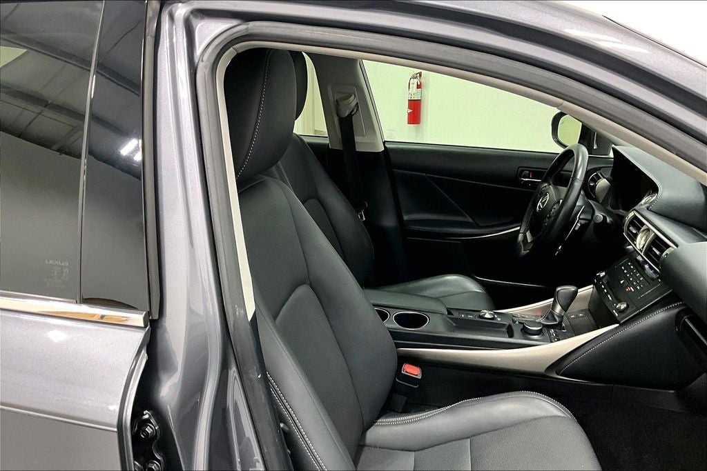 2015 Lexus IS 250