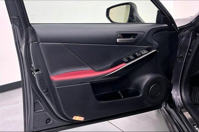 2024 Lexus IS 300