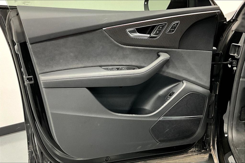 2024 Audi SQ8 4.0T Premium Plus quattro