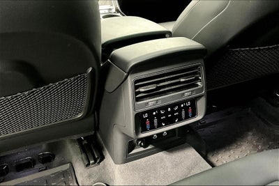 2024 Audi SQ8 4.0T Premium Plus quattro