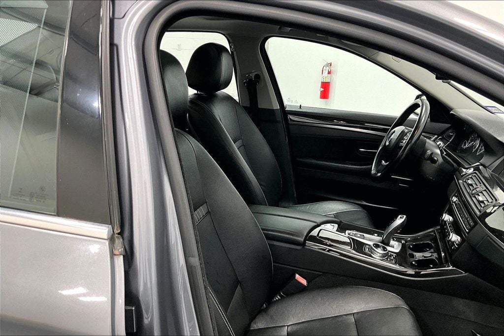 2014 BMW 5 Series 528i