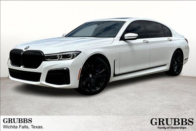 2022 BMW 7 Series 740i