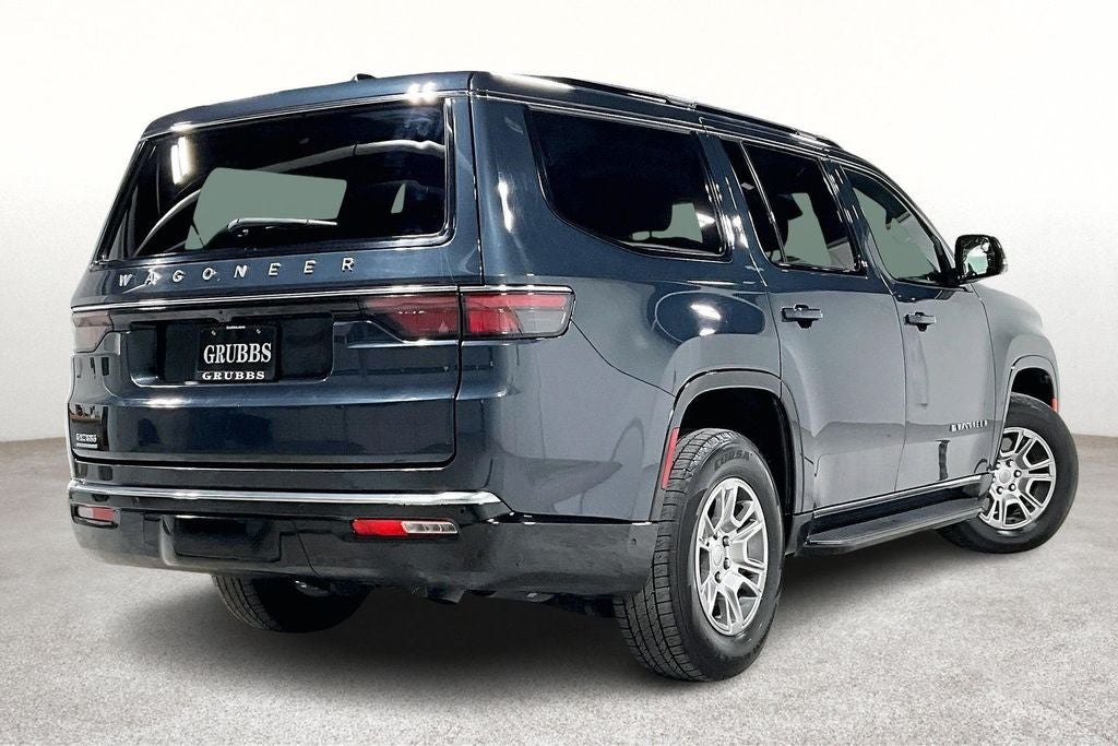 2023 Jeep Wagoneer Base