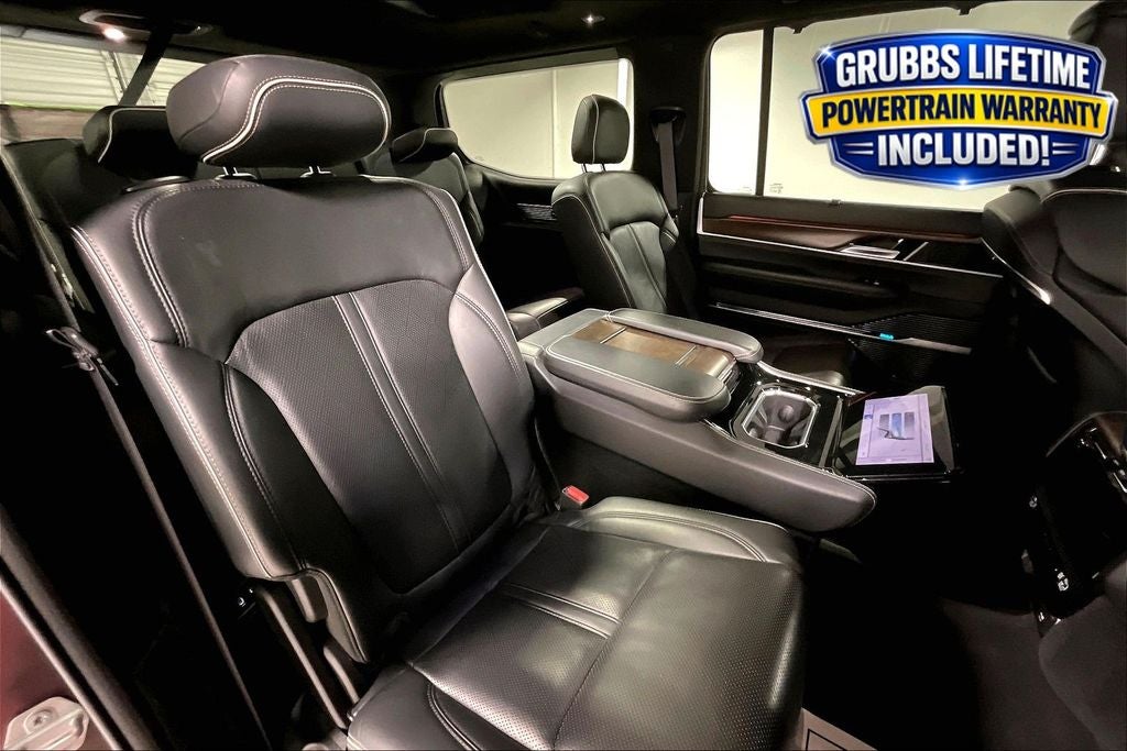 2022 Jeep Grand Wagoneer Series II