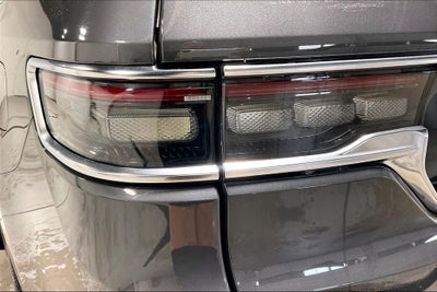 2022 Jeep Grand Wagoneer Series II
