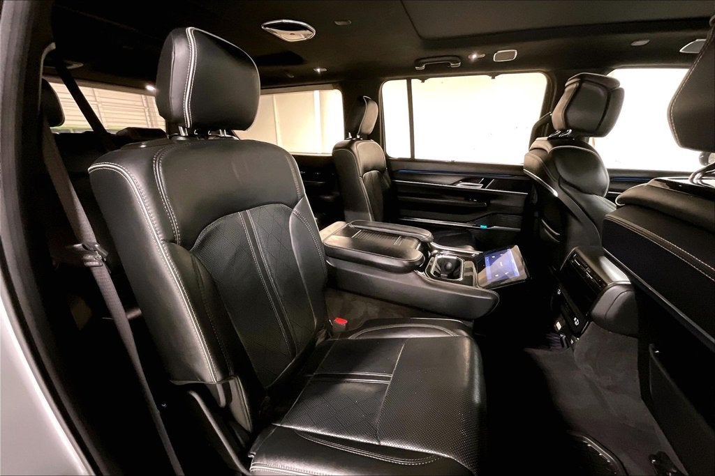 2024 Jeep Grand Wagoneer Series II