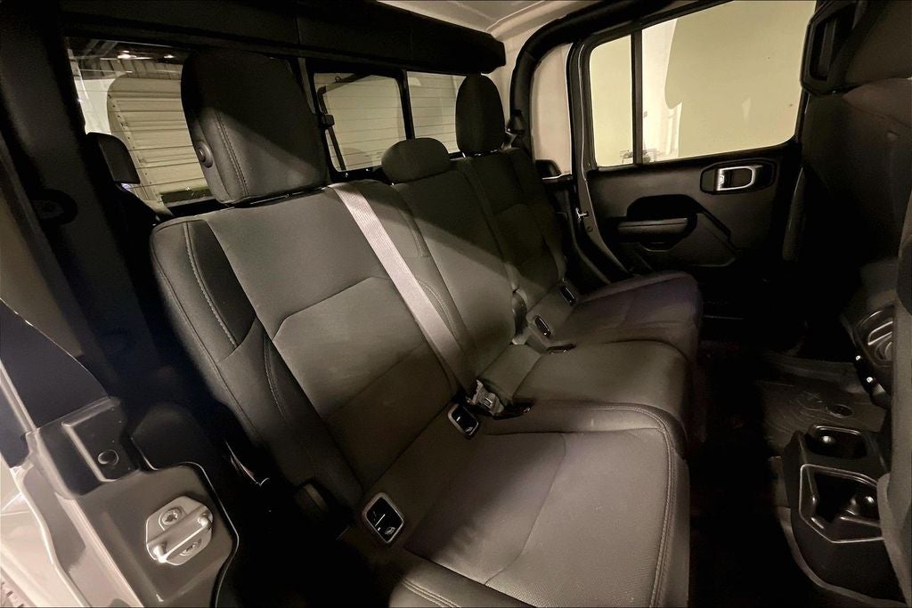 2022 Jeep Gladiator Willys