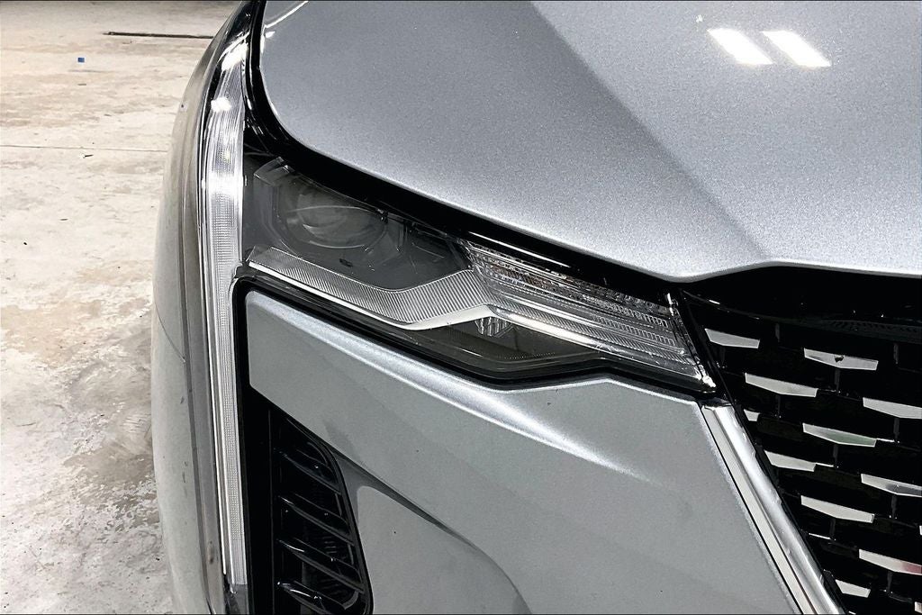 2025 Cadillac CT4 Luxury