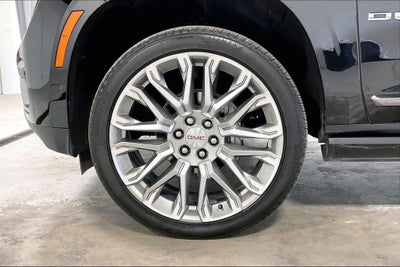 2025 GMC Yukon Denali Ultimate