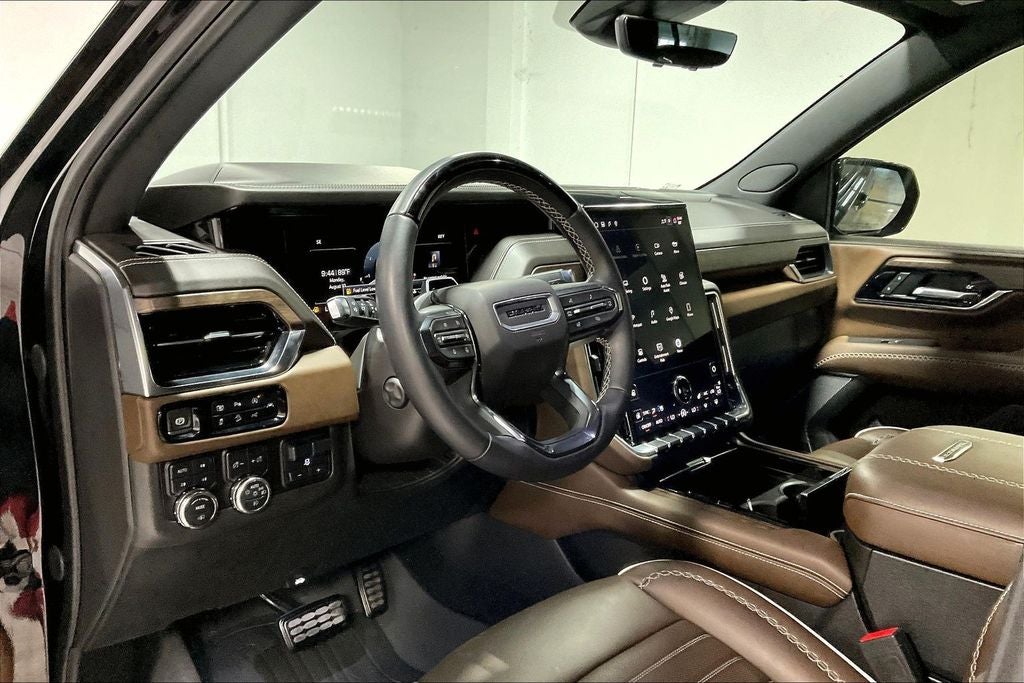 2025 GMC Yukon Denali Ultimate