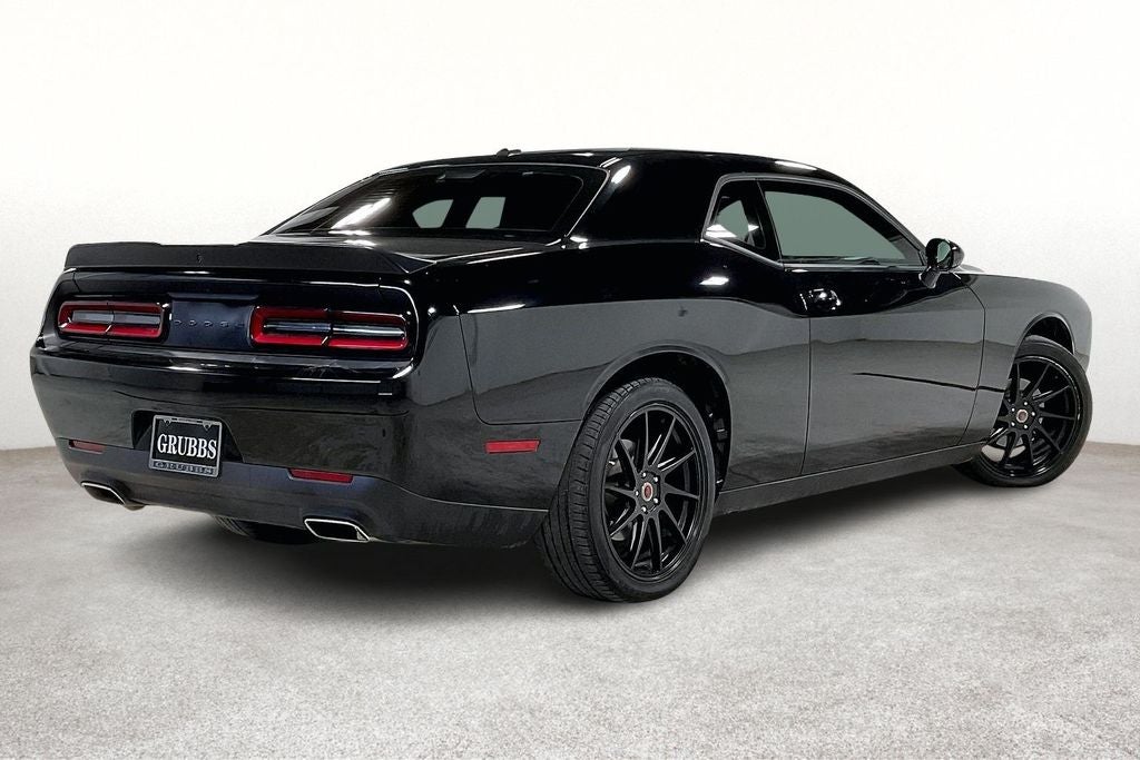 2023 Dodge Challenger SXT