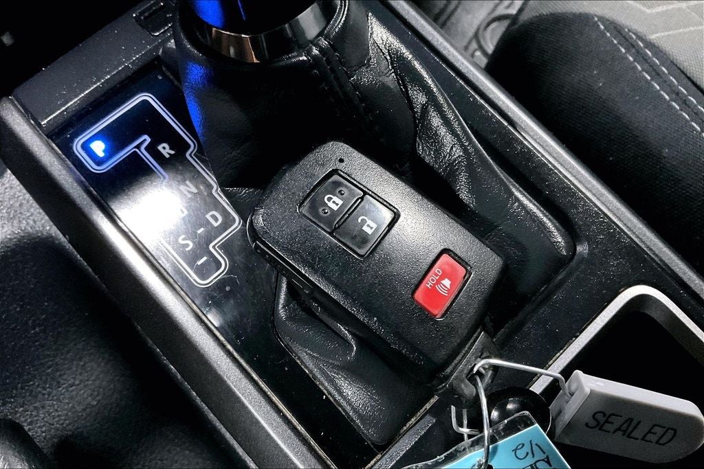 2022 Toyota Tacoma TRD Off-Road V6