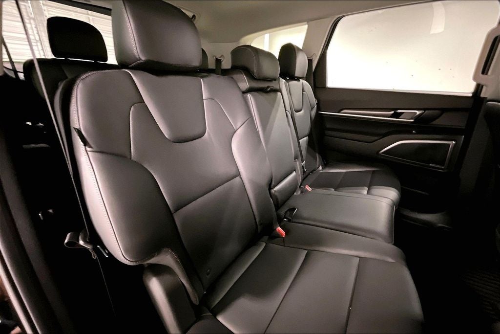 2025 Kia Telluride LX