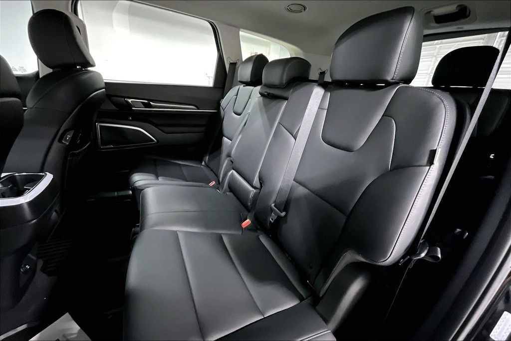 2025 Kia Telluride LX