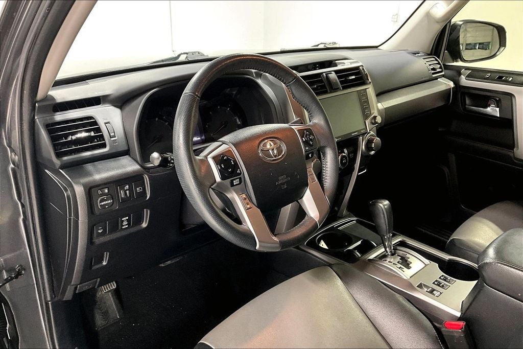 2020 Toyota 4Runner SR5