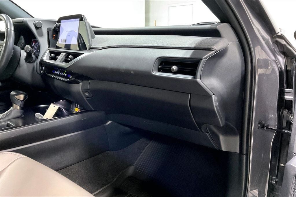 2024 Lexus UX 250h Base