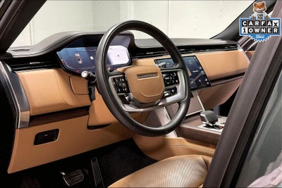 2025 Land Rover Range Rover SE