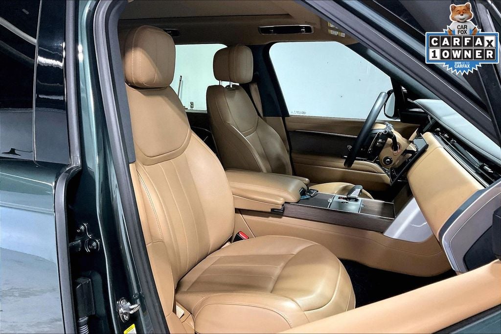 2025 Land Rover Range Rover SE