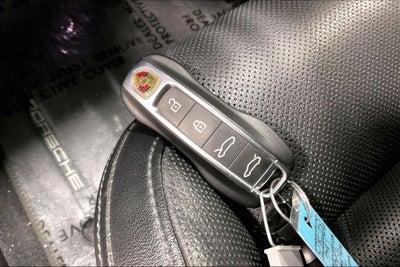 2022 Porsche Taycan Cross Turismo 4