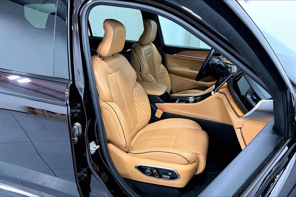 2022 Jeep Grand Cherokee L Summit