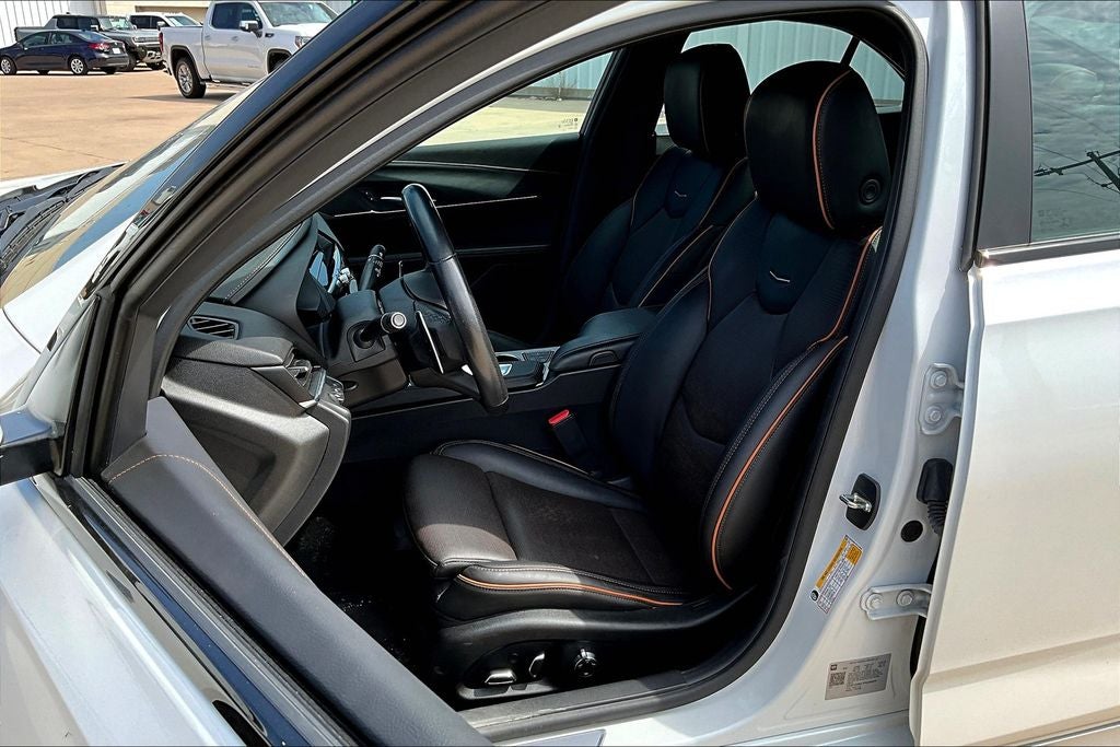 2023 Cadillac CT4 Sport