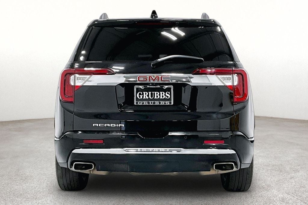 2022 GMC Acadia Denali