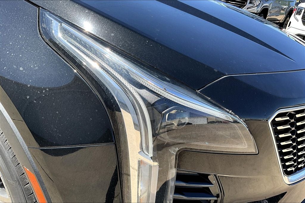 2021 Cadillac XT4 Premium Luxury