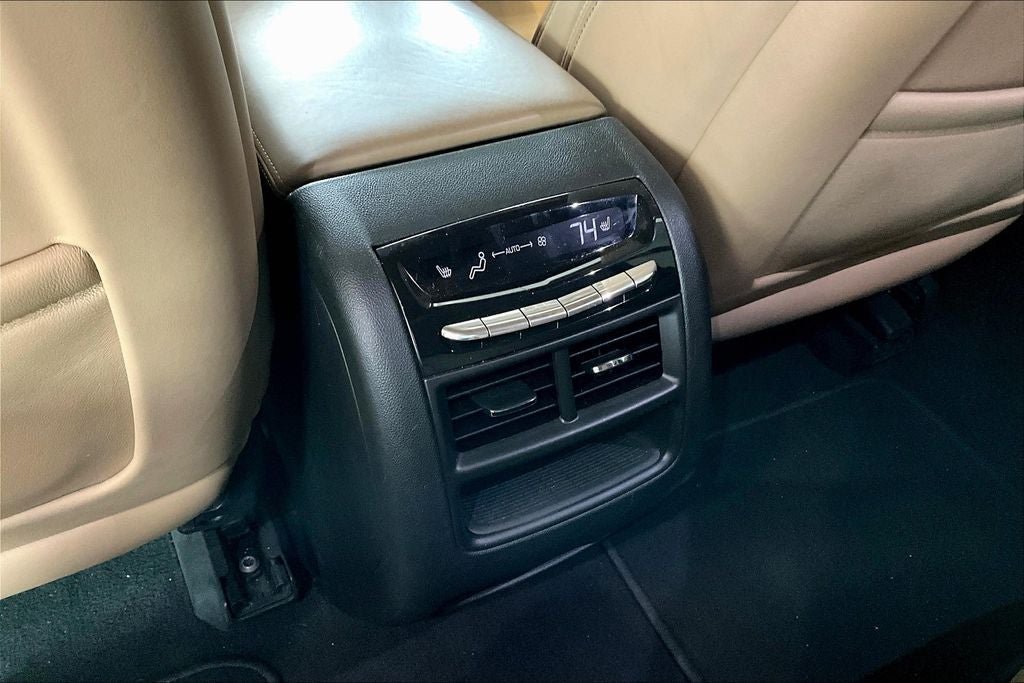 2018 Cadillac XT5 Platinum