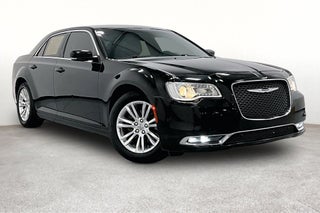 2021 Chrysler 300 Touring