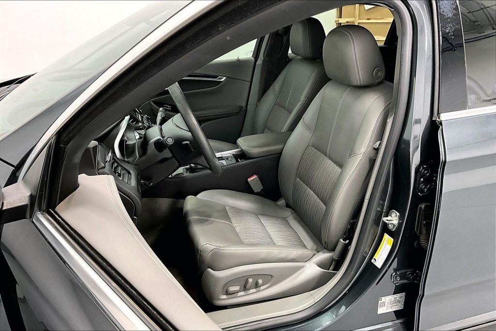 2019 Chevrolet Impala LS 1LS