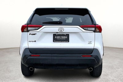 2022 Toyota RAV4 LE