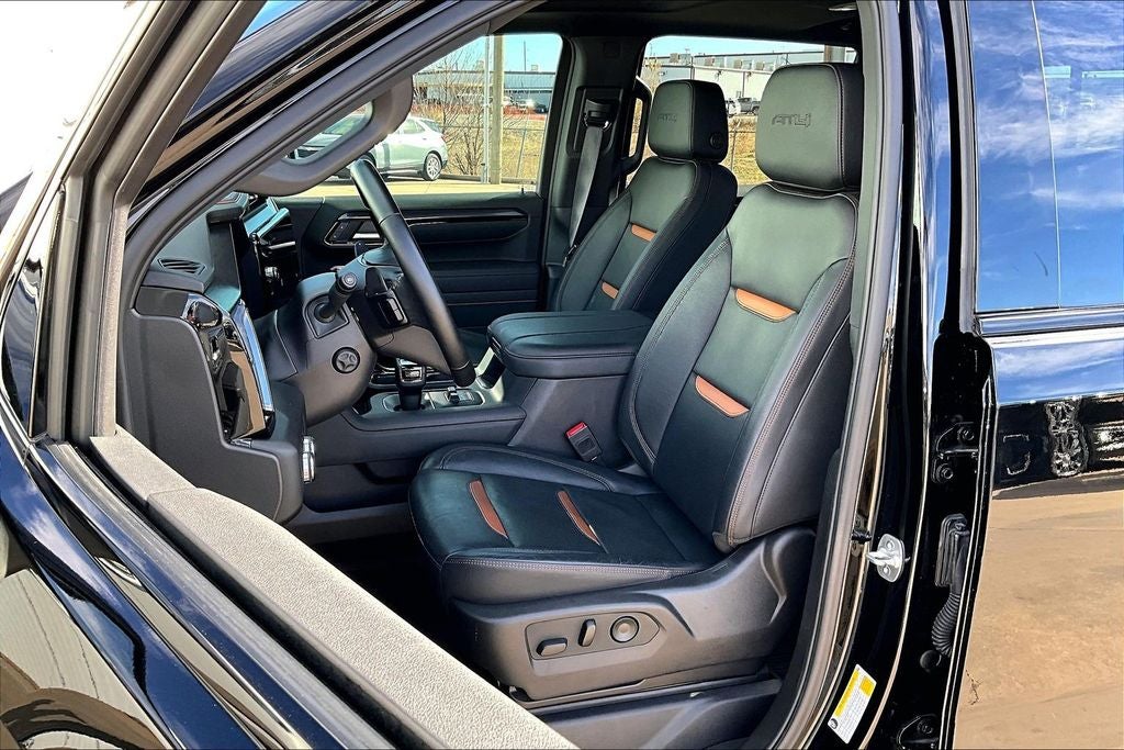 2025 GMC Sierra 1500 AT4