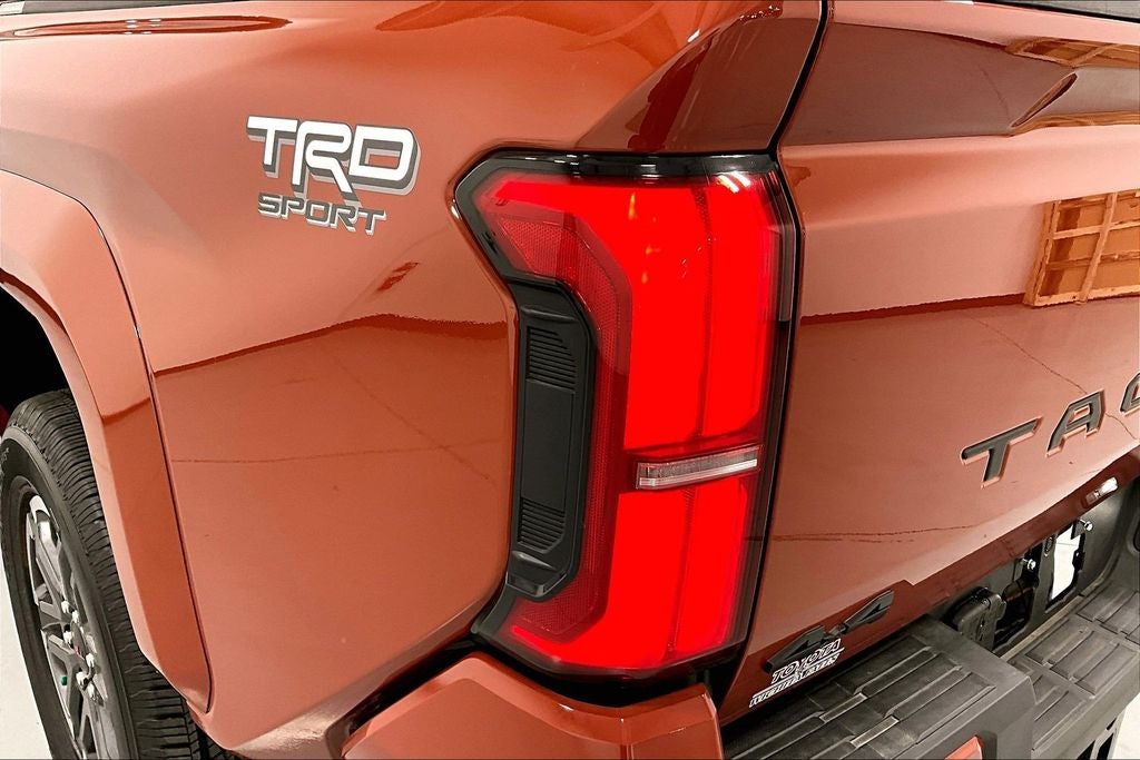 2025 Toyota Tacoma Hybrid TRD Sport