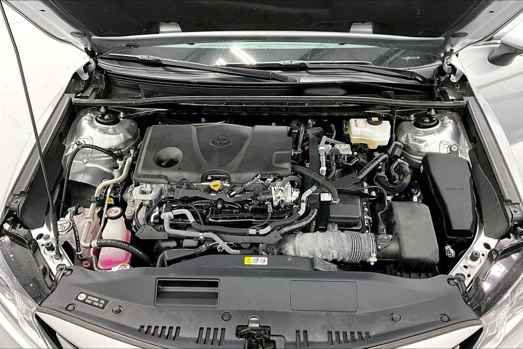 2023 Toyota Camry Hybrid LE