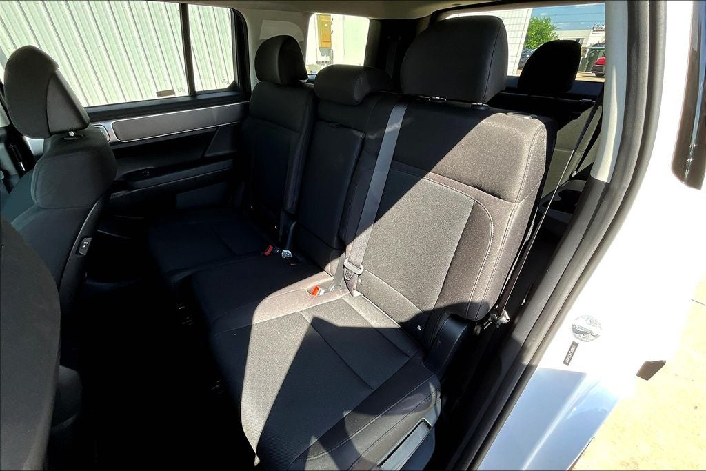 2025 Hyundai Santa Fe SE