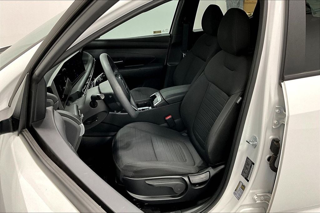 2025 Hyundai Santa Cruz SE