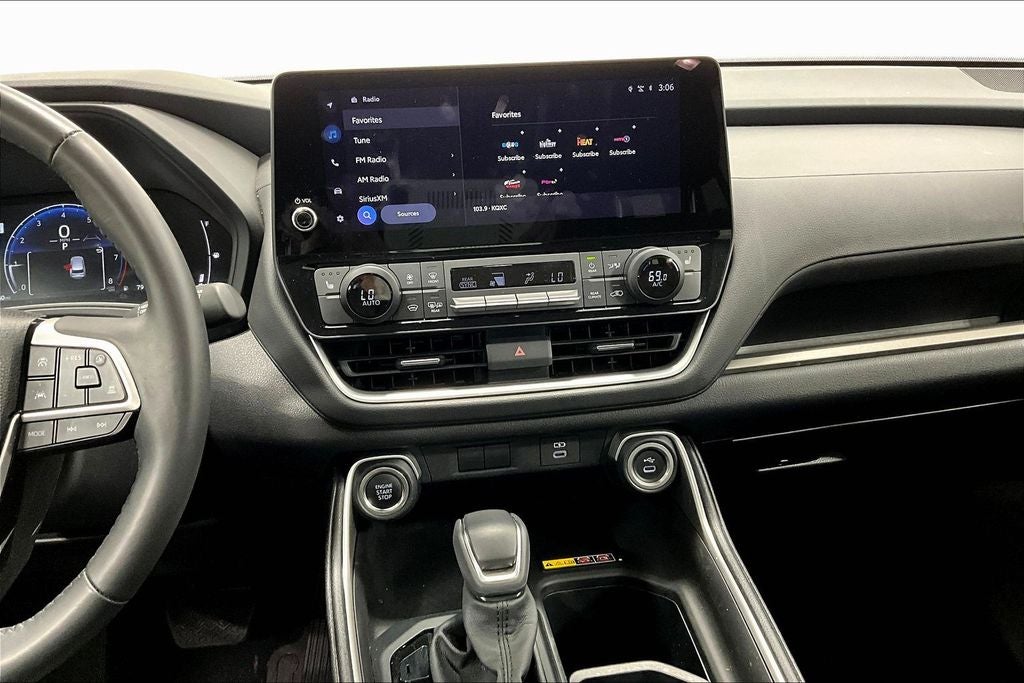 2025 Toyota Grand Highlander XLE