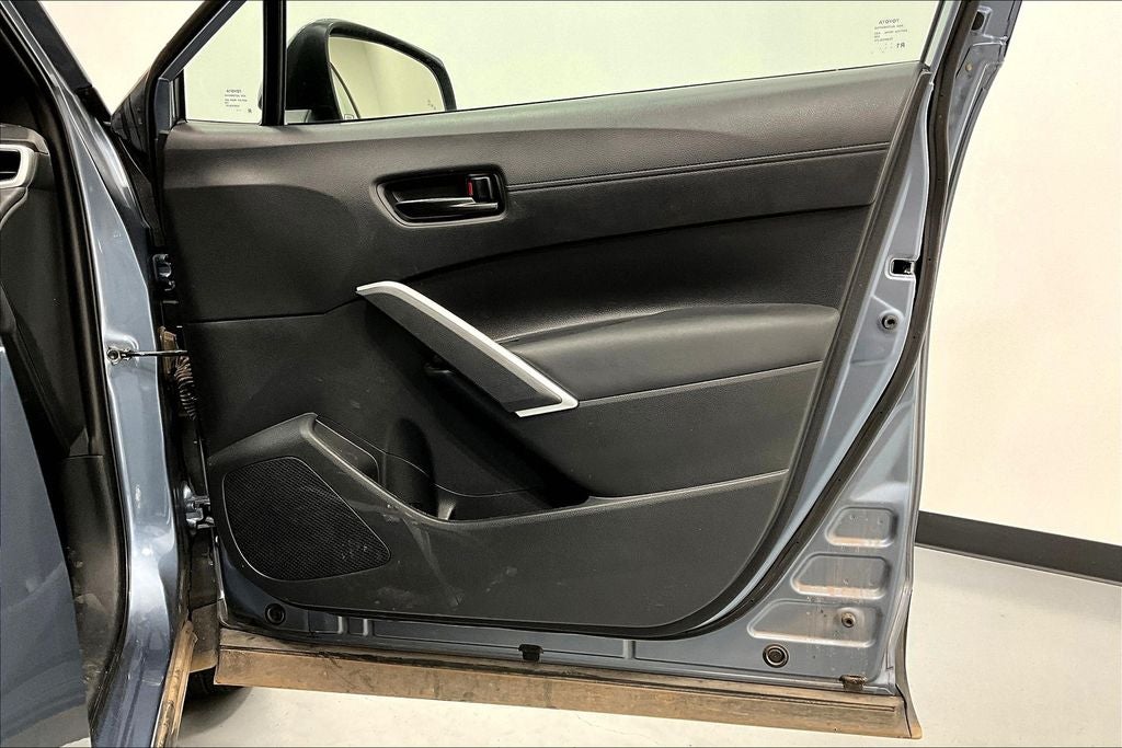 2023 Toyota Corolla Cross Hybrid SE