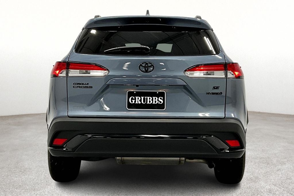 2023 Toyota Corolla Cross Hybrid SE