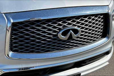 2022 INFINITI QX80 LUXE